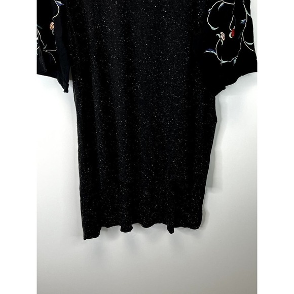 Free People Black Oversized Short Embroidered Sleeves Scoop Neck Tee SZ S - Picture 5 of 10